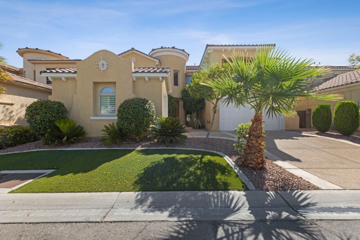 Primary Photo - Fully Furnished Southern Highlands Home