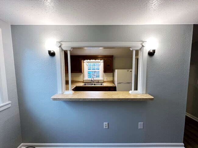 Barra de desayuno - 164 W Wall St