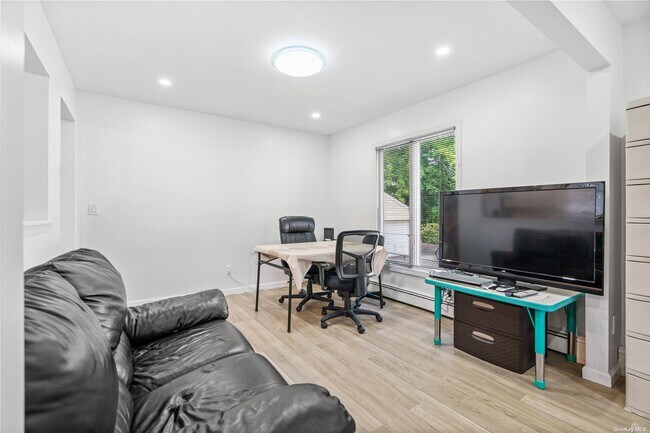Foto del edificio - 181 Schley Ave