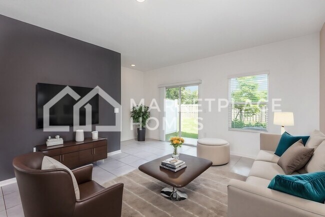 Building Photo - 9093 Gifford Dr