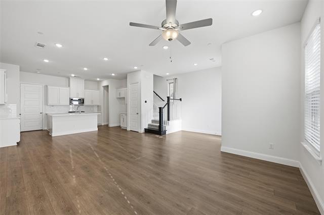 Foto del edificio - 4624 Piedras Lanzar Dr