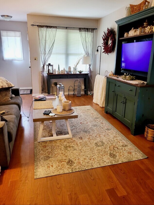 Foto del edificio - 1228 Thornwood Ln