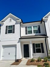 Building Photo - 7018 Duncan Acres Dr
