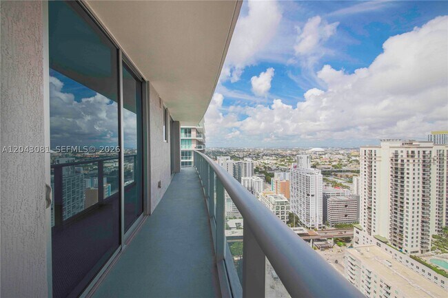 Foto del edificio - 1100 S Miami Ave