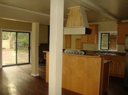 Foto del edificio - Country Living At Its Finest! Beautiful 3BD/2BA Home~Privacy, Storage, and Beautiful Scenery!