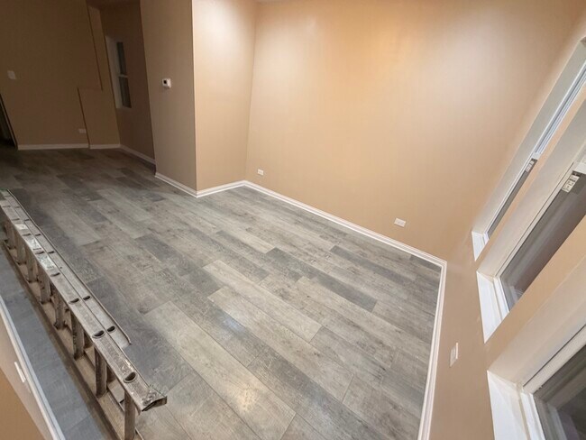 Foto del edificio - 6741 S Bishop St