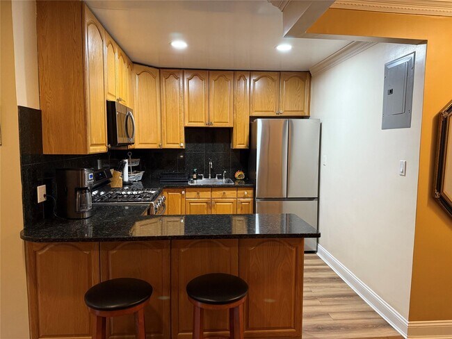Foto del edificio - 30-12 23rd St