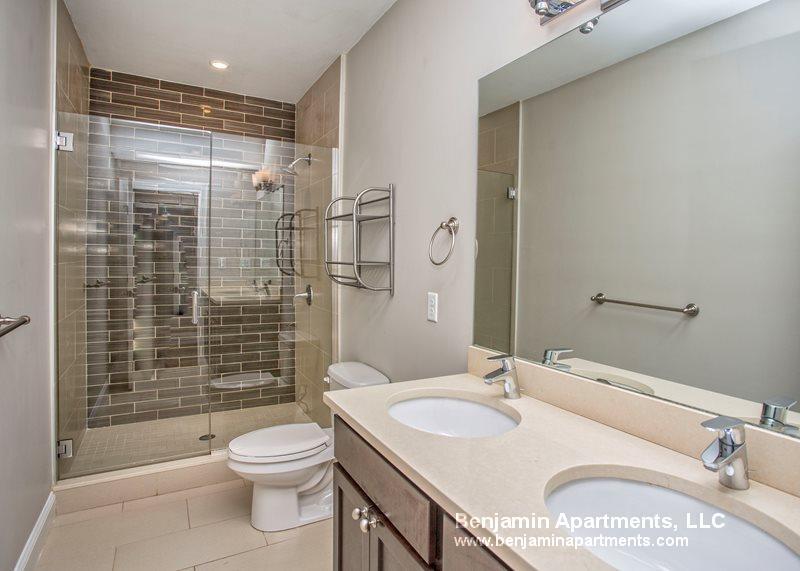 Primary Photo - 227 D St
