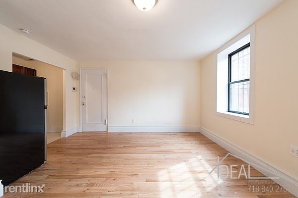Building Photo - 120 Joralemon St