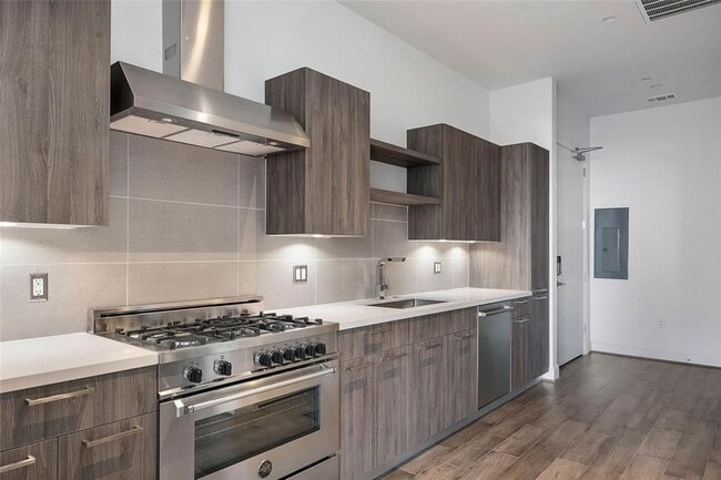 Building Photo - 1211 Caroline-378.2