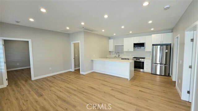 Foto del edificio - 5350 Rockledge Dr