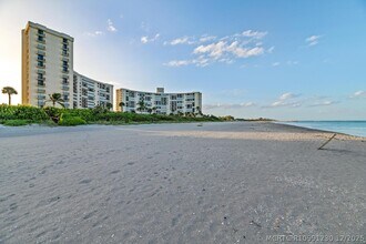 Building Photo - 100 Ocean Trail Way