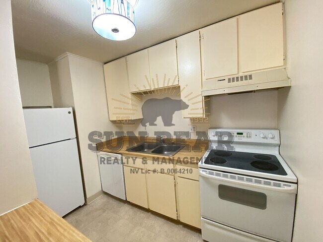 Foto del edificio - 872 Tanager St