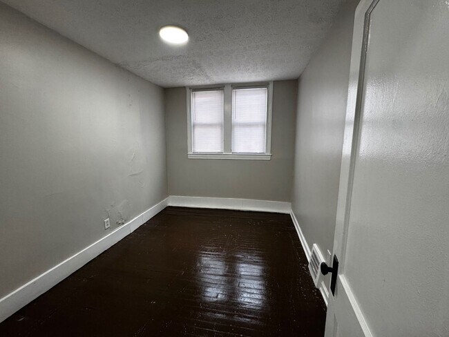 Foto del edificio - 395 E 152nd St