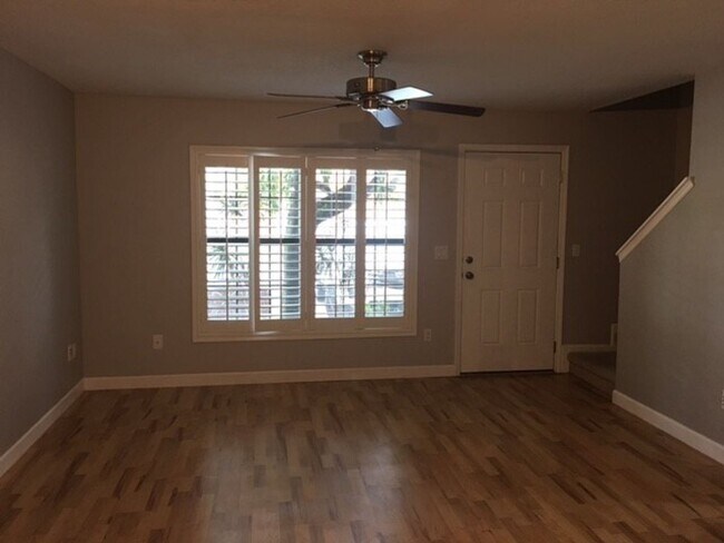 Foto del edificio - 2 br, 1.5 bath House - 3351 RIVER VIEW WAY...