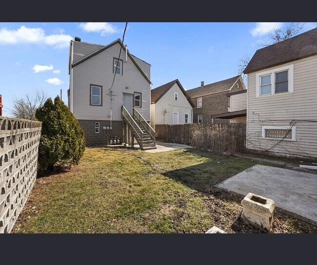 Foto del edificio - 3906 Catalpa St