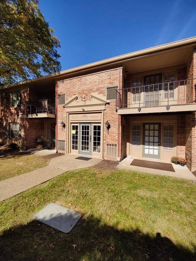 *Updated 1BD/1BA Condo Available in Scott ... - *Updated 1BD/1BA Condo Available in Scott ...