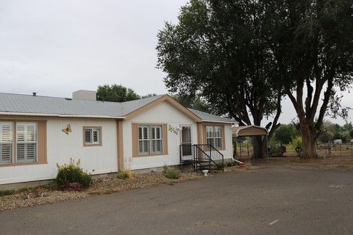 Foto del edificio - Horse property on 1.7 acres