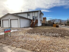 Building Photo - 1875 W Yampa St