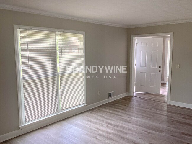 Foto del edificio - 3030 Hampton Ridge Way