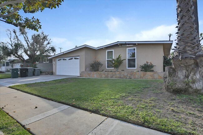 Building Photo - 24011 Huber Ave
