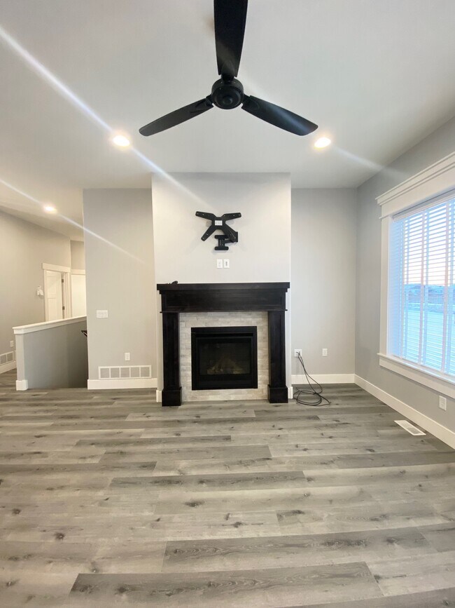 Foto del edificio - 3773 Ventura Ave