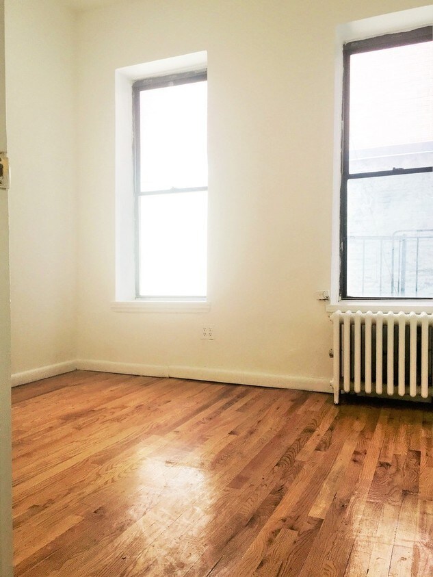 Primary Photo - 611 E 11th St