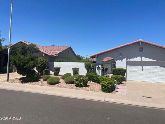 Building Photo - 5618 S Rocky Point Rd