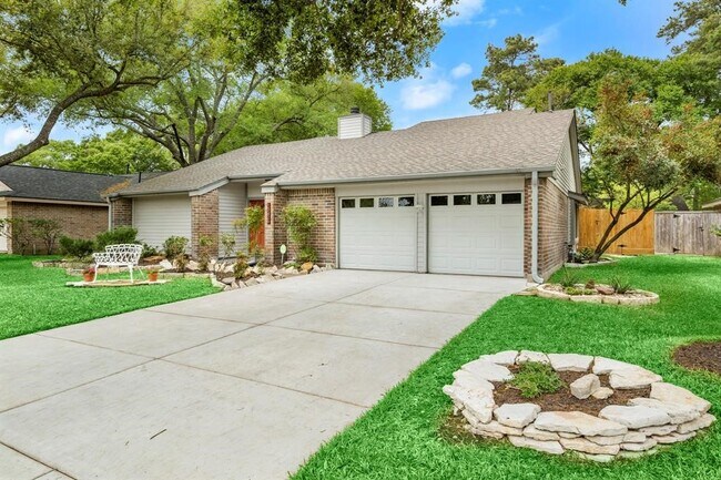 Building Photo - 13426 Nevermore Dr