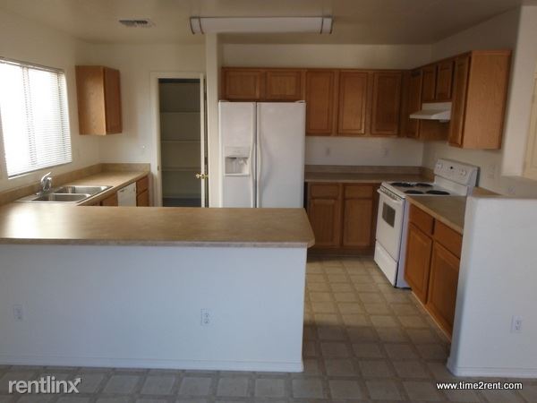 Building Photo - 23958 W Antelope Trl