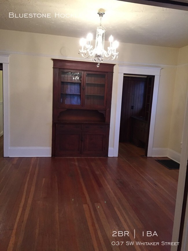 Foto del edificio - 37 SW Whitaker St