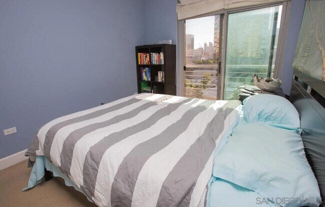 Foto del edificio - 425 W Beech St