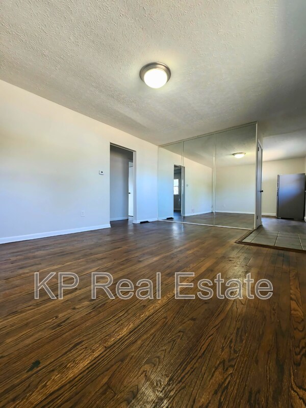 Building Photo - 3060 Lee Ellen Pl