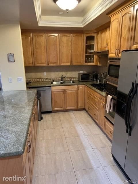 Foto del edificio - 3 br, 2.5 bath Condo - 600 E Magnolia Blvd...