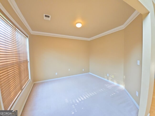 Foto del edificio - 273 Winthrop Ln