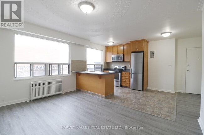 Photo du bâtiment - 500 Gilbert Ave