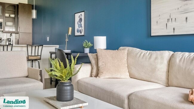 Building Photo - 825 Usener St