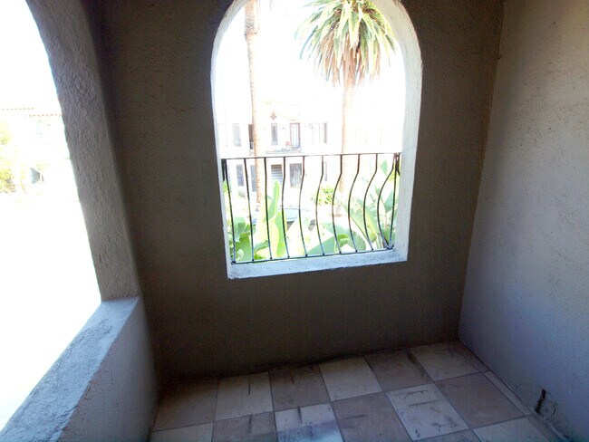 Foto del edificio - 517 N Spaulding Ave