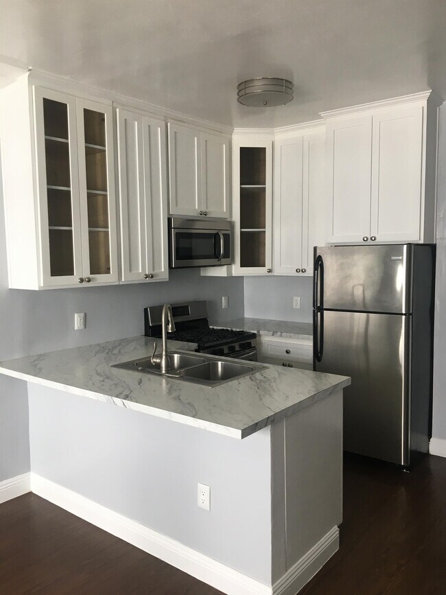 Foto del edificio - 929 S Serrano Ave