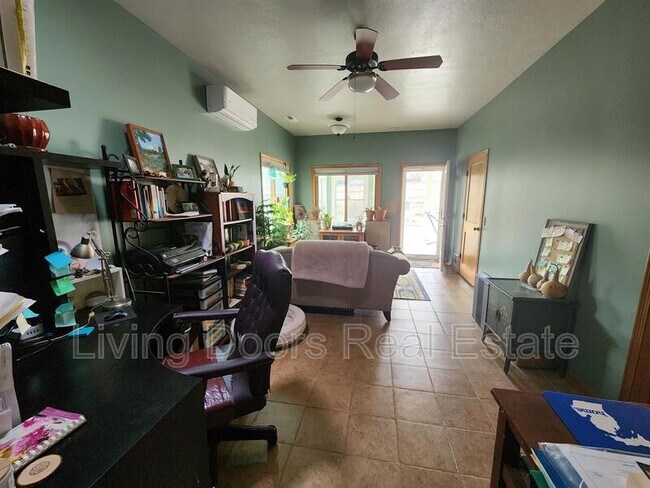 Foto del edificio - 2551 Worthington Ave