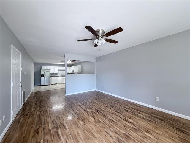 Foto del edificio - 4338 Forest Point Dr