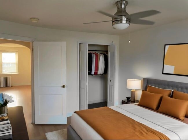 Foto del edificio - 55 Sayers Ave