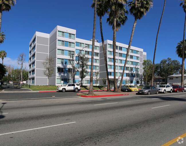 Foto del edificio - Vistas Apartments