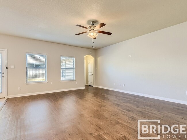 Building Photo - 9212 Abaco Way
