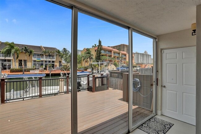 Building Photo - 3945 NE 167th St