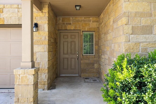 Building Photo - 252 Santa Maria St