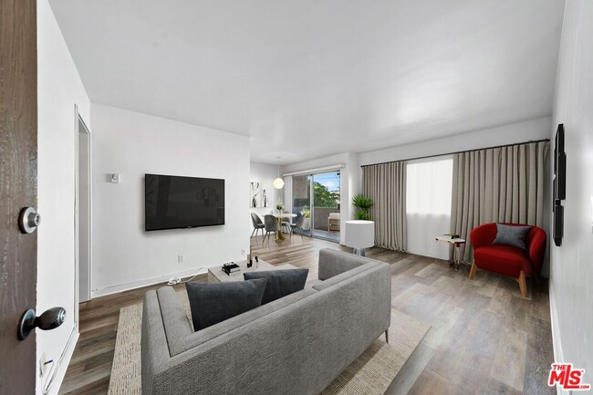 Building Photo - 11670 Iowa Ave