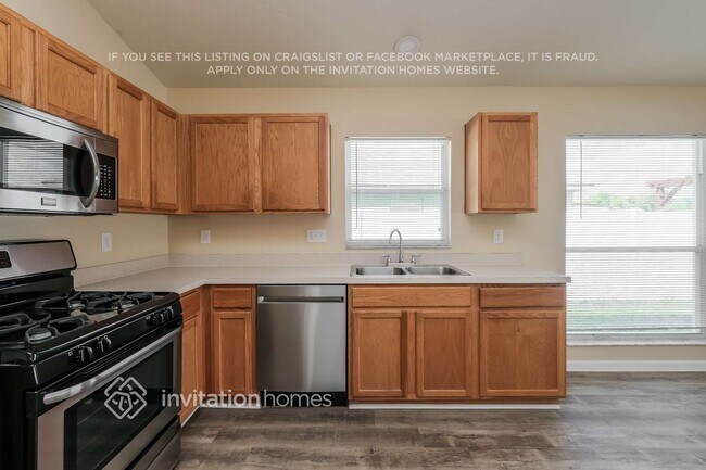 Foto del edificio - 1427 Wylie Ct