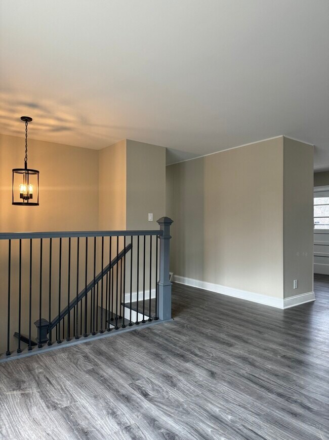 Foto del edificio - 714 Woodland Heights Blvd