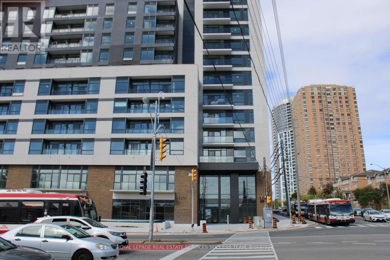 Primary Photo - 110-1350-1350 Ellesmere Rd